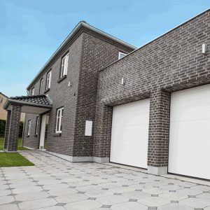 Frontpage garage door image